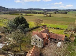 4 Bedroom Detached House For Sale In Nr Ross-on-wye, Herefordshire