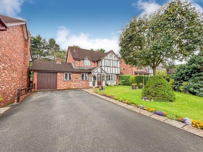 4 Bedroom Detached House For Sale In Streetly, Sutton Coldfield