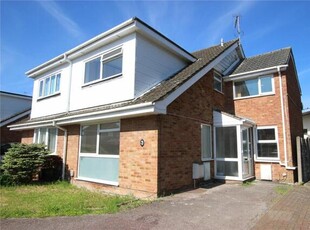 4 Bedroom End Of Terrace House For Rent In Dunstable, Bedfordshire