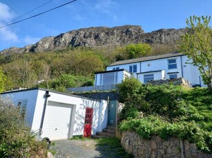 4 Bedroom End Of Terrace House For Sale In Conwy (county Of), Conwy (of)
