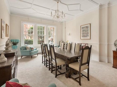 4 Bedroom Flat For Sale In Holland Park