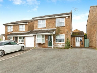 4 Bedroom Link Detached House For Sale In Maidenhead, Berkshire