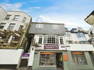 4 Bedroom Property For Sale In Polperro, Looe