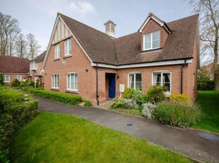 4 Bedroom Retirement Property For Sale In Cawston, Rugby