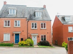 4 Bedroom Semi-detached House For Sale In Banbury
