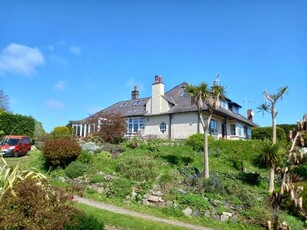 4 Bedroom Semi-detached House For Sale In Bangor, Gwynedd