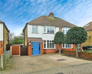 4 Bedroom Semi-detached House For Sale In Broadstairs, Kent