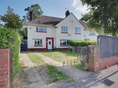 4 Bedroom Semi-detached House For Sale In Poole