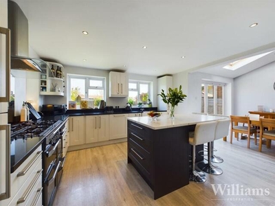 4 Bedroom Semi-detached House For Sale In Stone