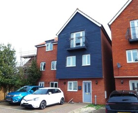 4 Bedroom Semi-detached House For Sale In Stowmarket, Suffolk