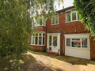 4 Bedroom Semi-detached House For Sale In Town Moor, Doncaster