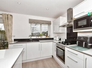 4 Bedroom Semi-detached House For Sale In Whitstable