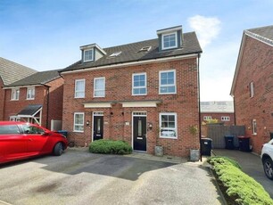 4 Bedroom Semi-detached House For Sale In Winnington