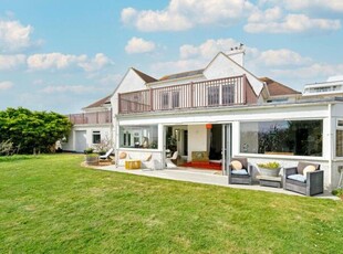 5 Bedroom Detached House For Sale In Bexhill-on-sea, East Sussex