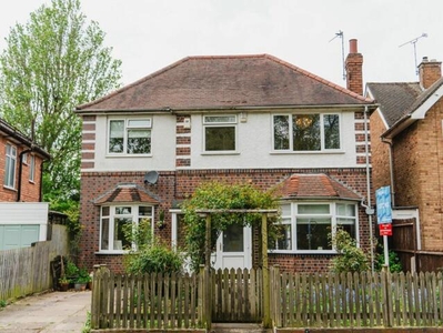 5 Bedroom Detached House For Sale In Knighton