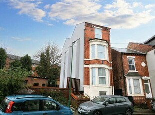 6 Bedroom Detached House For Rent In Nottingham