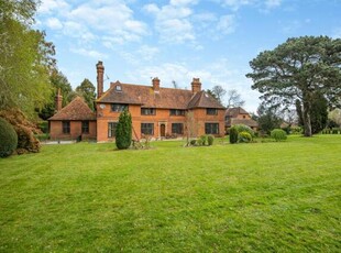 8 Bedroom Detached House For Sale In Worth, Nr. Sandwich