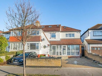8 Bedroom Semi-detached House For Sale In Norbury, London