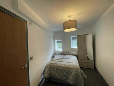 Studio Flat For Rent In Keighley, West Yorkshire
