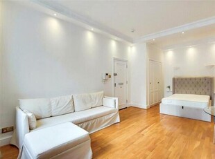 Terraced House For Rent In
Knightsbridge