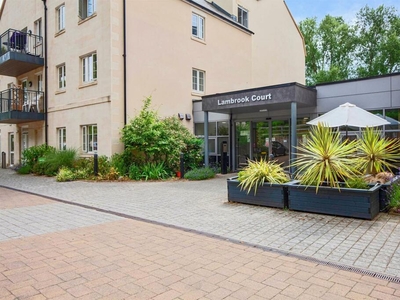 1 bedroom apartment for sale in Lambrook Court, Gloucester Road, Larkhall, Bath, BA1