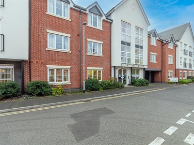1 bedroom retirement property for sale in White Ladies Close, Worcester, WR1