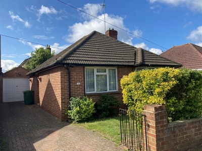 2 bedroom detached bungalow for sale in Newton Close, Maidstone, ME16
