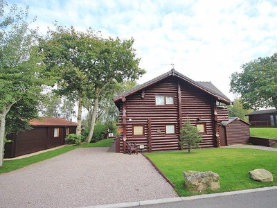 3 bedroom detached house for sale in Tattershall Lakes, Tattershall, LN4