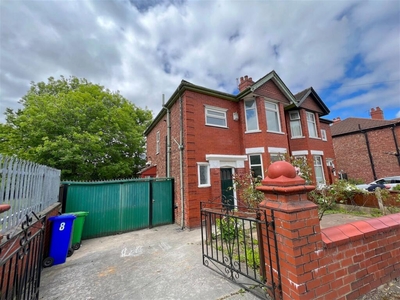 3 bedroom semi-detached house for sale in Wellington Road, Fallowfield, M14