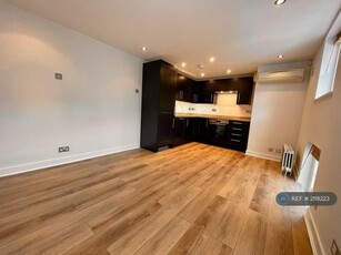1 bedroom detached house for rent in Princess Victoria Street, Bristol, BS8