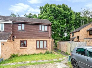 1 bedroom end of terrace house for sale in Long Copse Chase, Chineham, Basingstoke, Hampshire, RG24