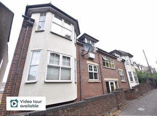 1 bedroom flat for rent in 213B Hitchin Road, Luton, Bedfordshire, LU2