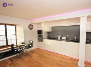 1 bedroom flat for rent in Commercial Wharf, The Shore, Edinburgh, EH6