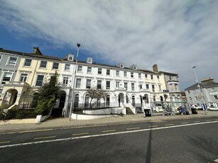 1 bedroom flat for rent in Gildredge Road, Eastbourne, East Sussex, BN21