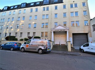 1 bedroom flat for rent in James Square (Caledonian Crescent), Edinburgh, EH11