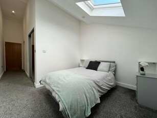 1 bedroom flat share for rent in Newhall Street, Birmingham, B3