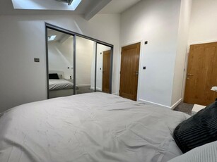 1 bedroom flat share for rent in Newhall Street, Birmingham, B3