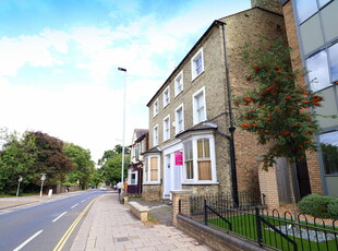 1 bedroom house share for rent in Room 1 Flat 3 31 Goldington Road , MK40