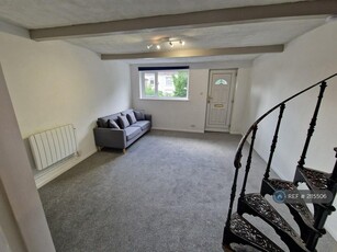 1 bedroom maisonette for rent in Falstaff Mews, New Basford, Nottingham, NG7