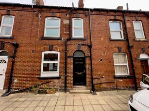 1 bedroom terraced house for rent in Barden Mount, Leeds, West Yorkshire, LS12