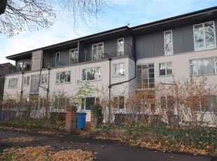 2 bedroom apartment for rent in Block B/Chorlton Court, Brantingham Road, Manchester, M16