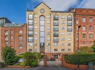 2 bedroom apartment for rent in Ferry Street - City Centre, BS1