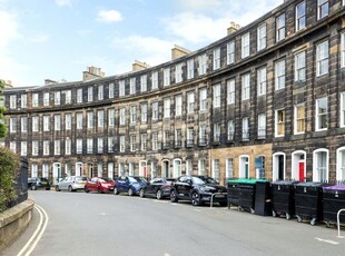 2 bedroom apartment for rent in Gardner's Crescent, Edinburgh, Midlothian, EH3