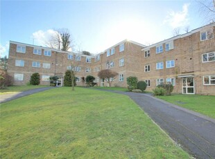2 bedroom apartment for rent in Malvern Court, Addington Road, Reading, RG1