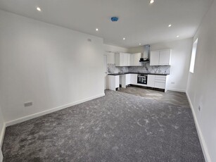 2 bedroom apartment for rent in Old Bedford Road, LUTON, LU2