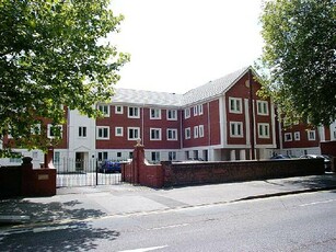 2 bedroom apartment for rent in Shelley Court, London Road, Reading, RG1