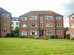 2 bedroom apartment for rent in Shorncliffe Road, Folkestone, CT20