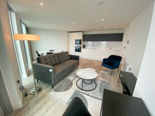 2 bedroom apartment for rent in Silvercroft Street, Manchester, Greater Manchester, M15