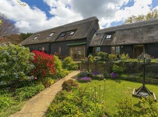 2 Bedroom Barn Conversion For Sale In 10 Ickham Court Farm