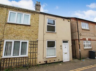 2 bedroom end of terrace house for rent in Monument Street, Peterborough, PE1 4AQ, PE1